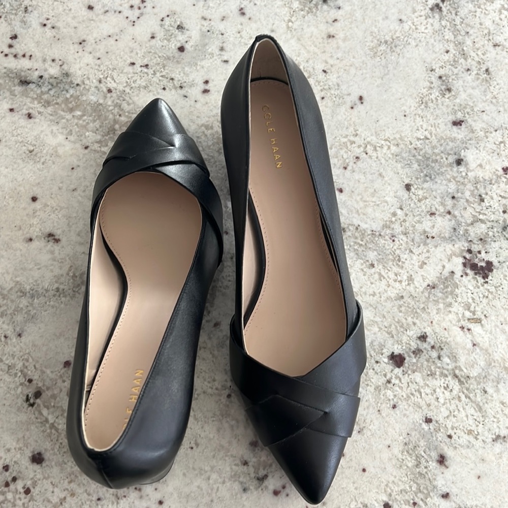Cole Haan size 10 black heel- Carlee Pump